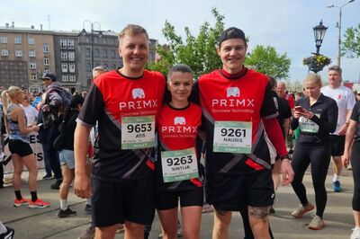At Primekss, endurance is more than a characteristic of the structures enabled by our PrīmX concrete technology. It is a quality that defines our people. This weekend, 21 members of the Primekss team joined thousands of runners at the Rimi Riga Marathon, collectively covering an impressive 324 kilometres across multiple race distances.