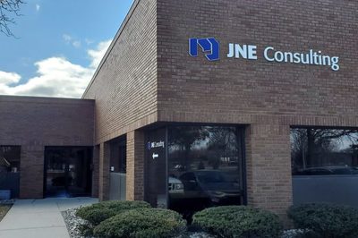 Last week, our team participated in a workshop hosted by The JNE Group of Companies in Canada, focusing on large-scale heavy industrial concrete projects like steel mills.